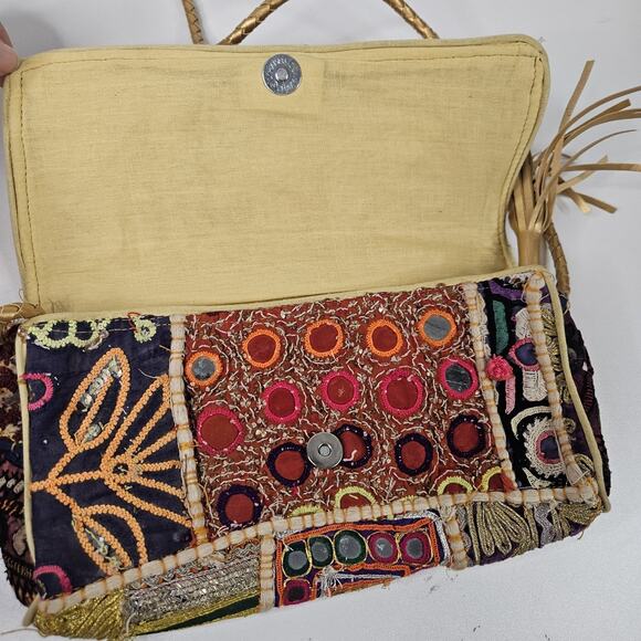Vintage Tribal Banjara Indian Handmade Ethnic Women Purse Designer Shoulder Bag - Picture 3 of 11